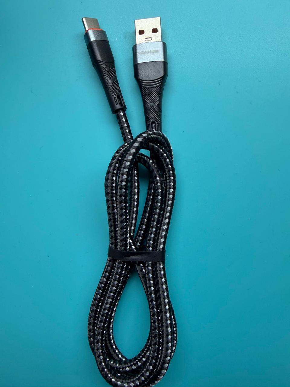 Cable trensado tipo USB a USB-C